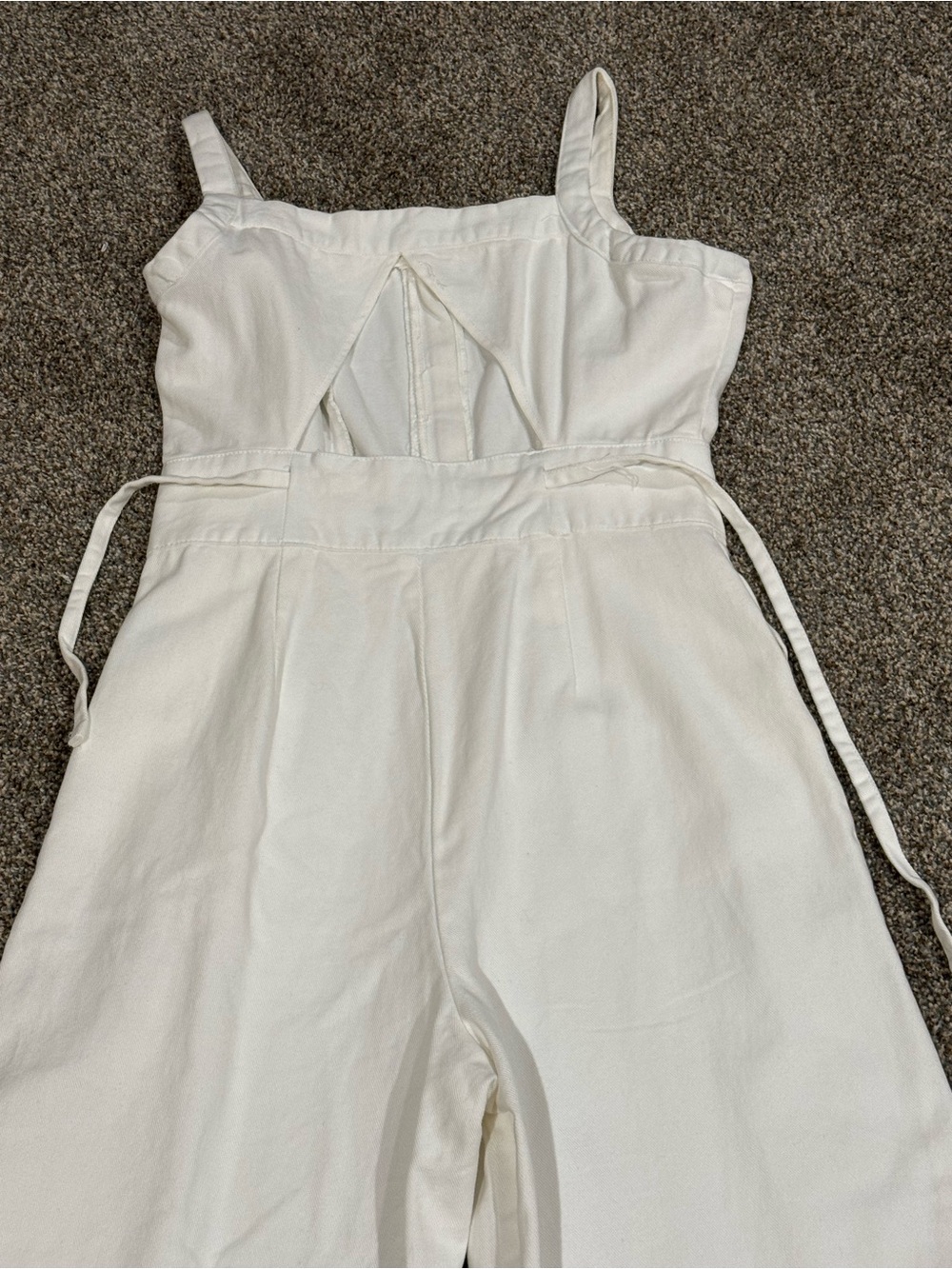 Forever 21 White Wide-Leg Denim Jumpsuit with Front Zip and Back Cutout size Med - Picture 8 of 12
